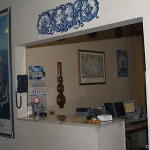 https://hotel-berg.topcolognehotels.com